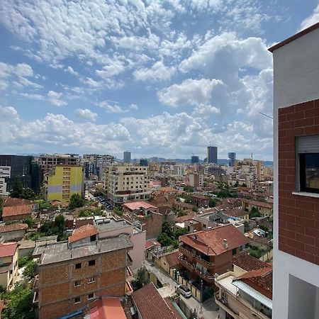Eq Apartaments Tirana Exteriör bild