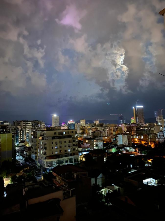 Eq Apartaments Tirana Exteriör bild